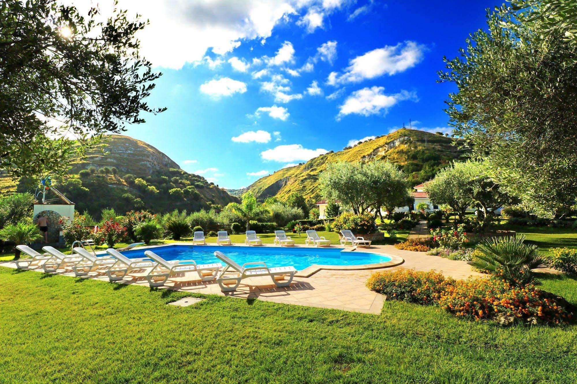 Villa Garden Drapia Экстерьер фото